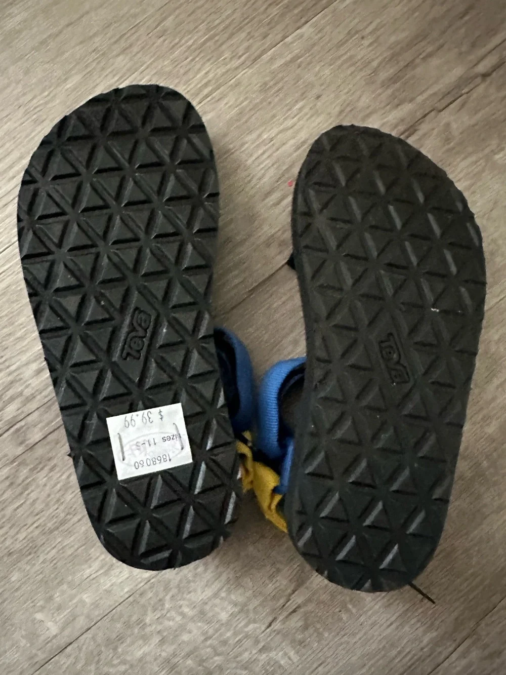 NWT Teva Kids' Original Universal Sandal size 1
